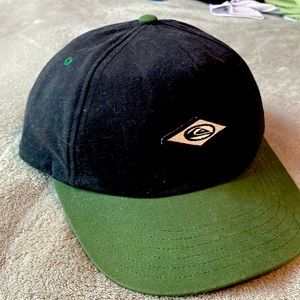 Quicksilver strap back hat